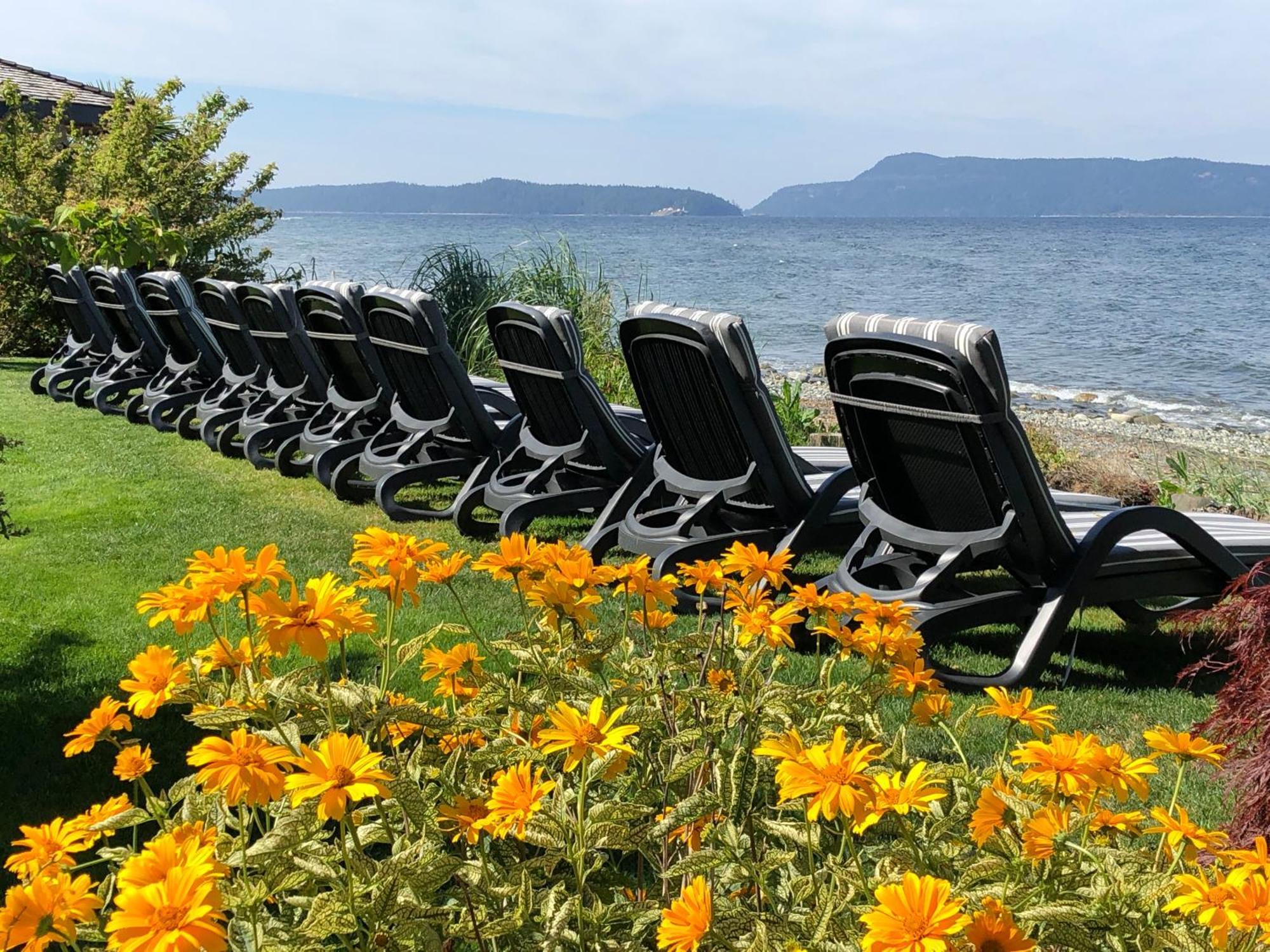 Qualicum Breeze Beach Resort Bowser Exterior photo